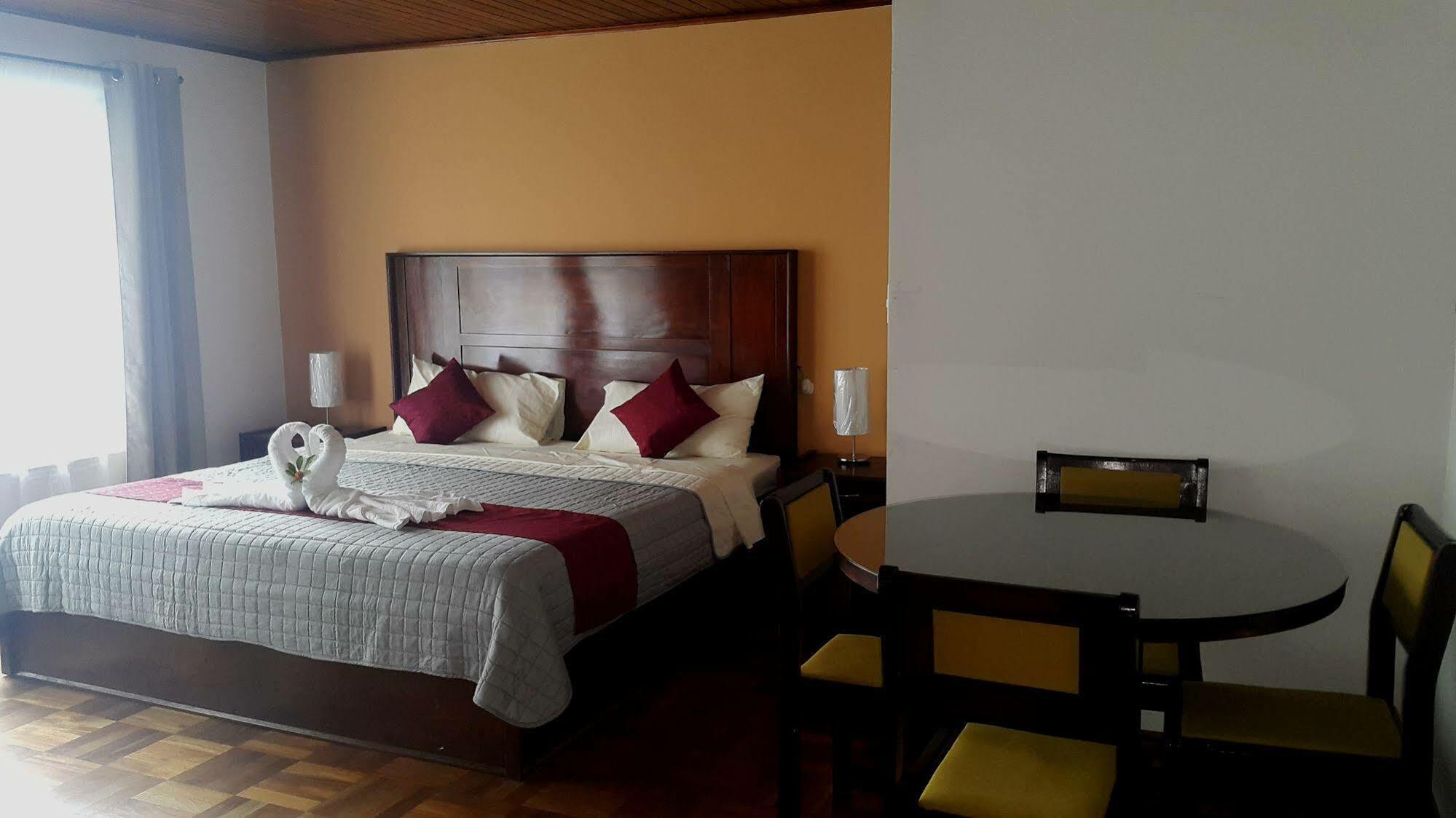 Hotel Portal Colonial Σαν Χοσέ Εξωτερικό φωτογραφία